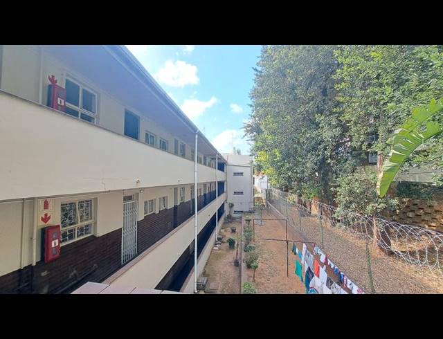 2 BEDROOM APARTMENT FOR SALE IN MUSGRAVE